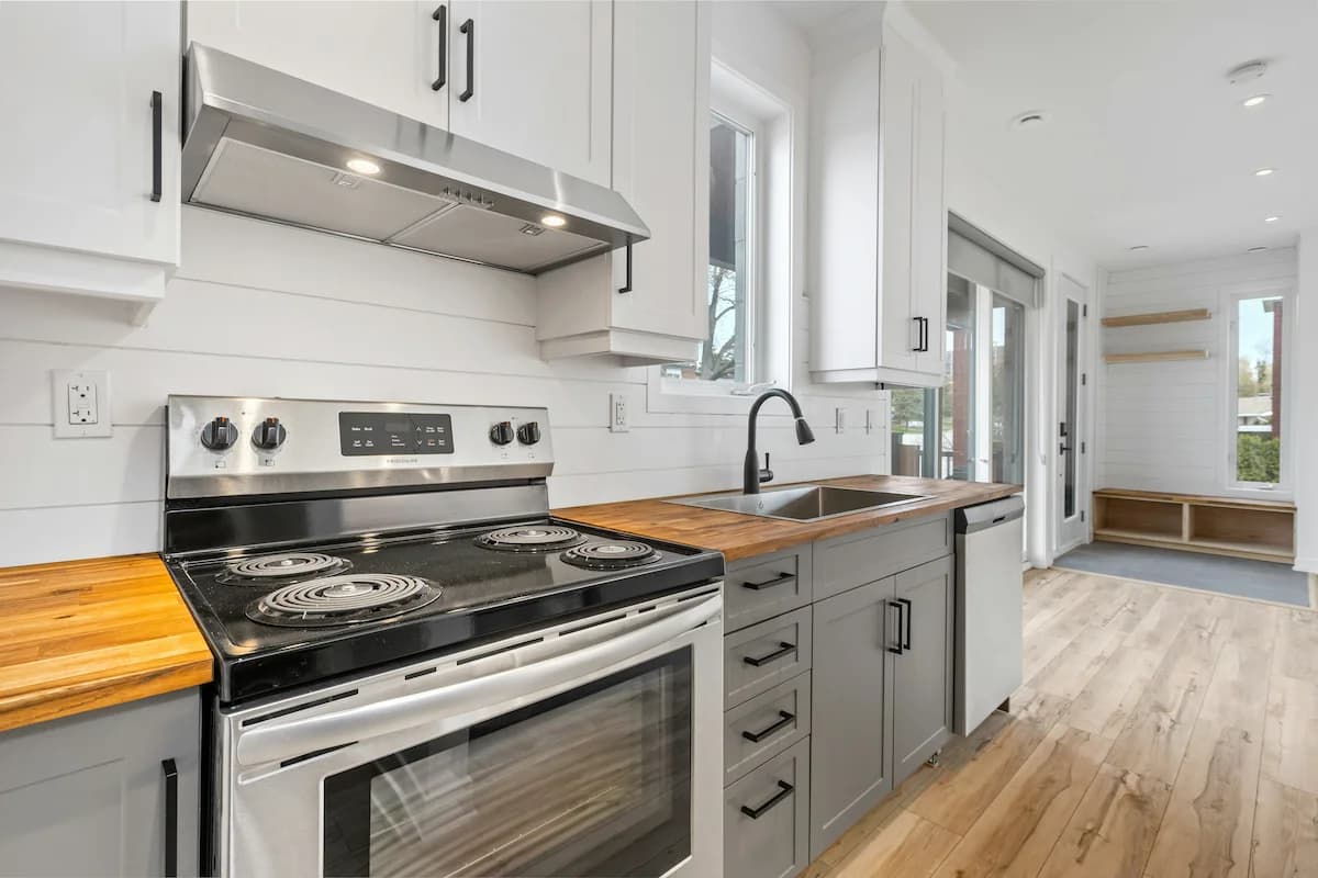 Stove repair background